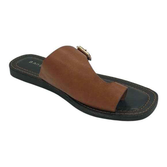 Bamboo Admirable Faux Leather Toe Loop Slide Sandals - Picture 1 of 6